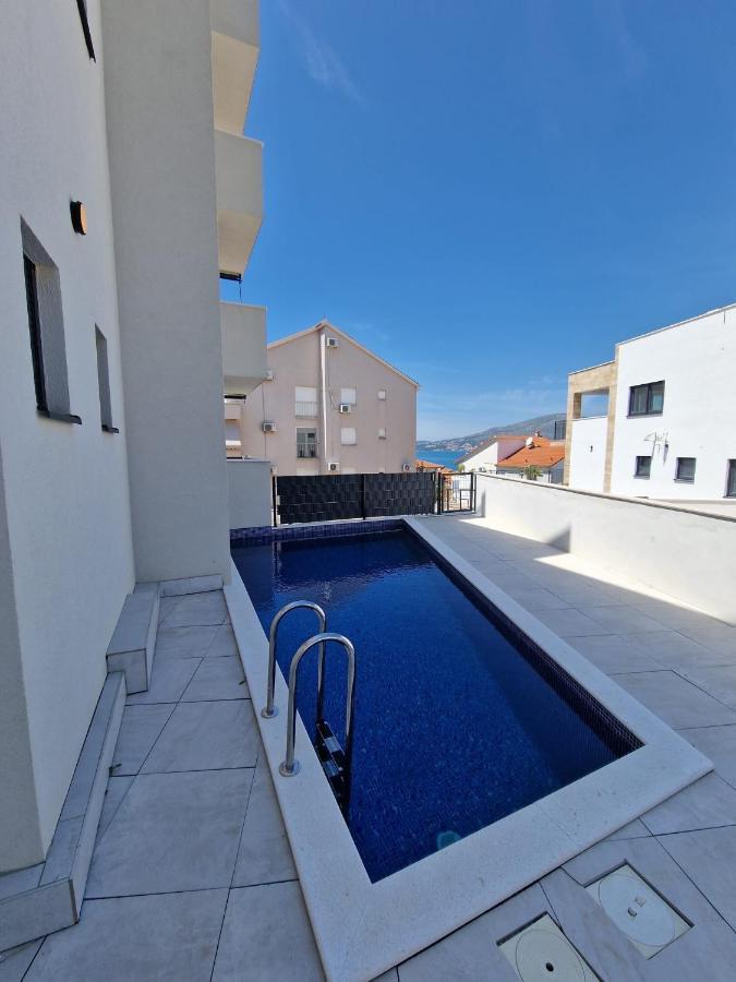 Lavender Tree - Luxury Apartments Traù Esterno foto