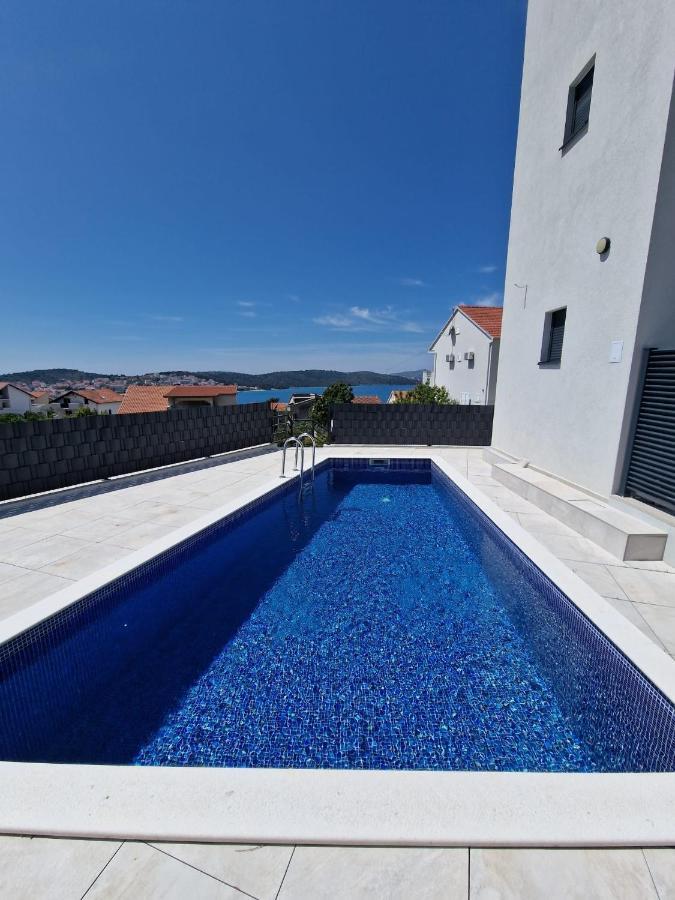 Lavender Tree - Luxury Apartments Traù Esterno foto